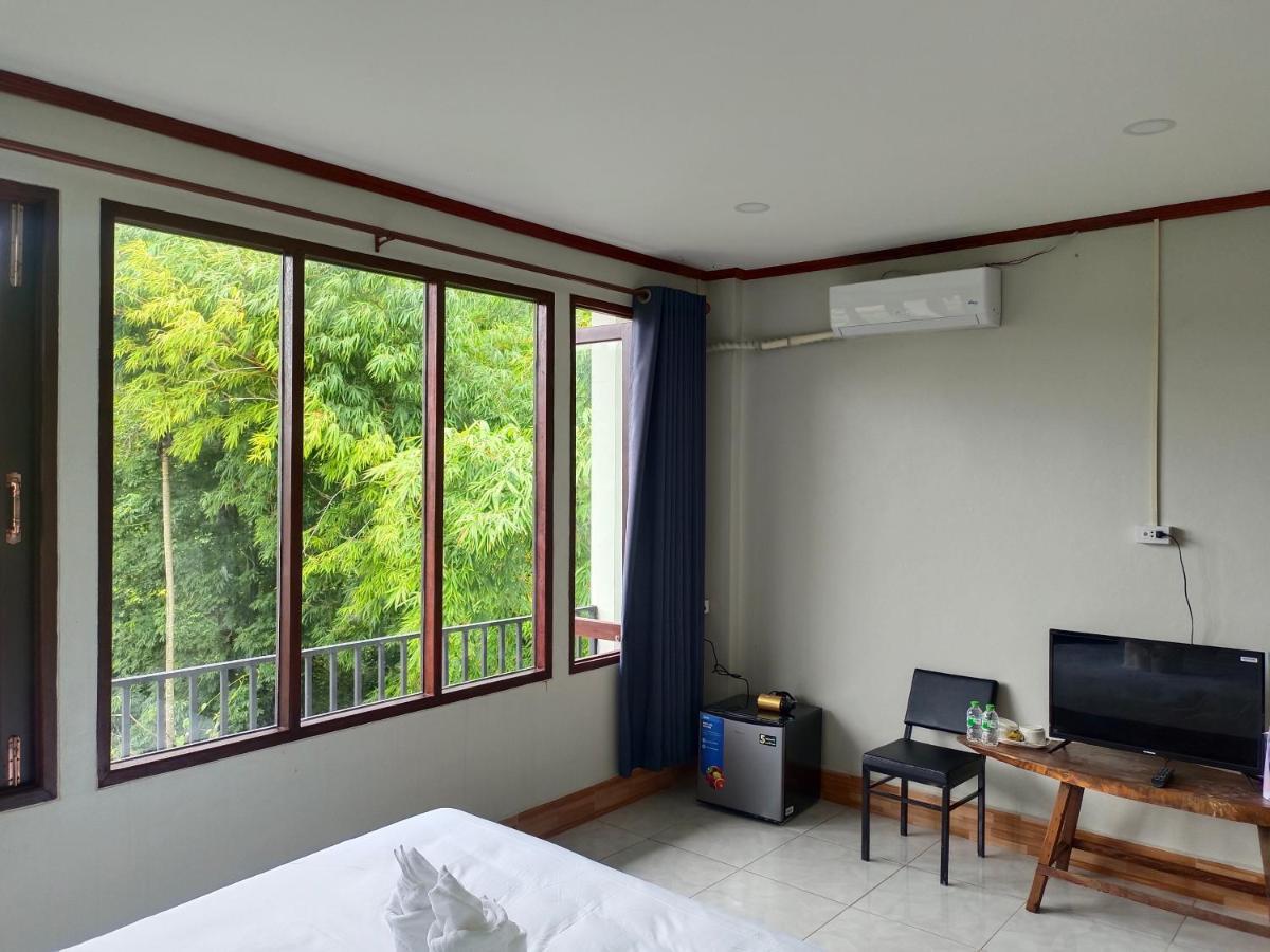 Vang Vieng Champa Hotel Exterior foto