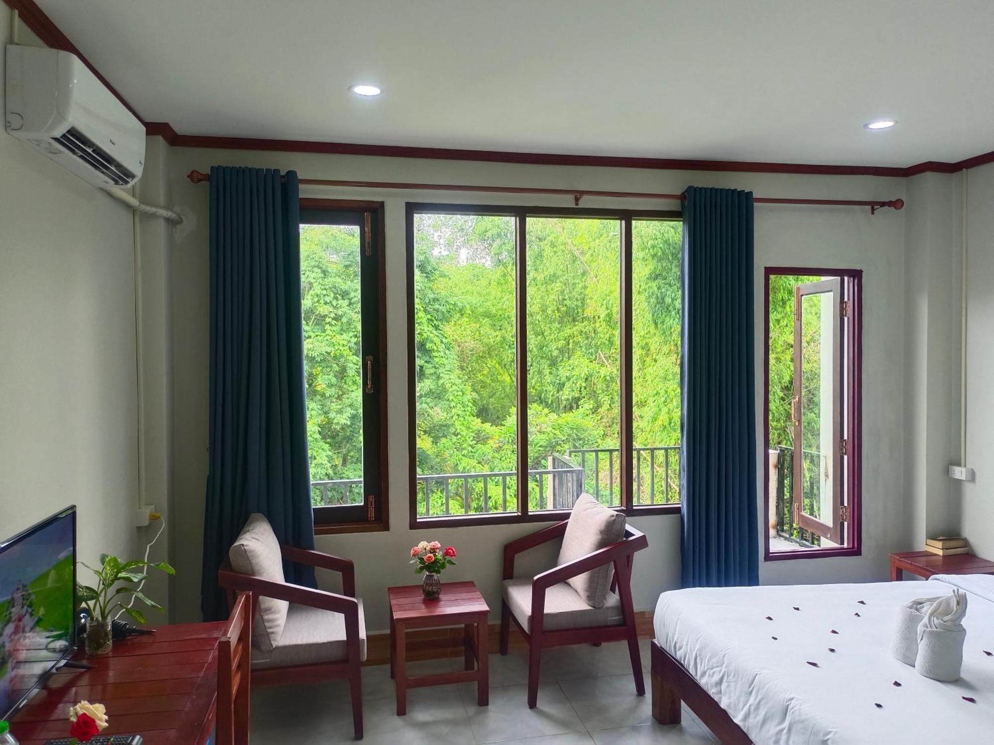 Vang Vieng Champa Hotel Exterior foto