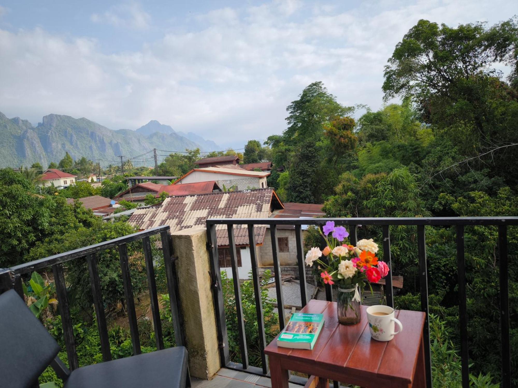 Vang Vieng Champa Hotel Exterior foto